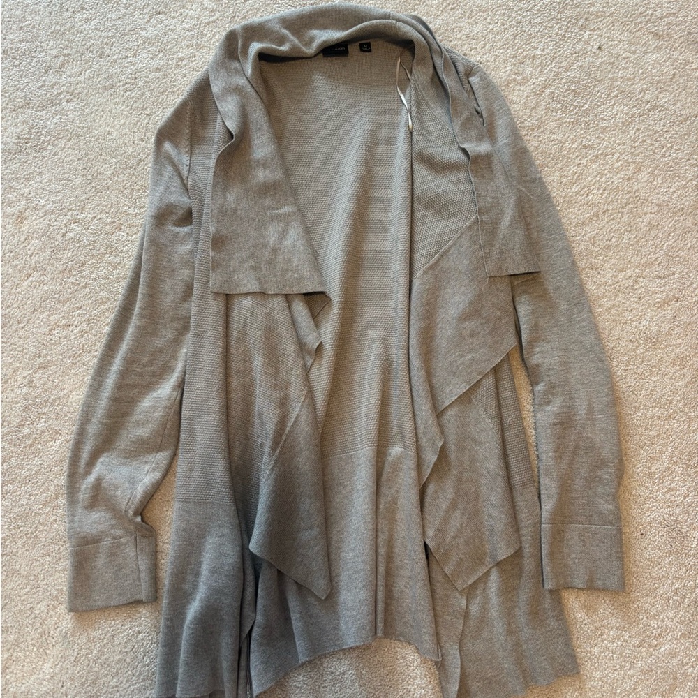 Cyrus Gray Women's Cardigan Sweater